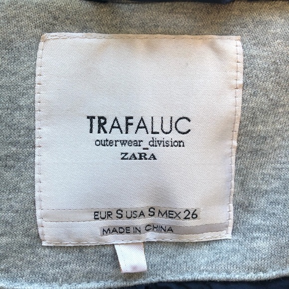 Dark blue puffer coat with hood - Picture 11 of 12